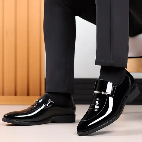 New Fashionable High Quality Pointed Foot Set Low Cut Formal Dress PU Men Shoes