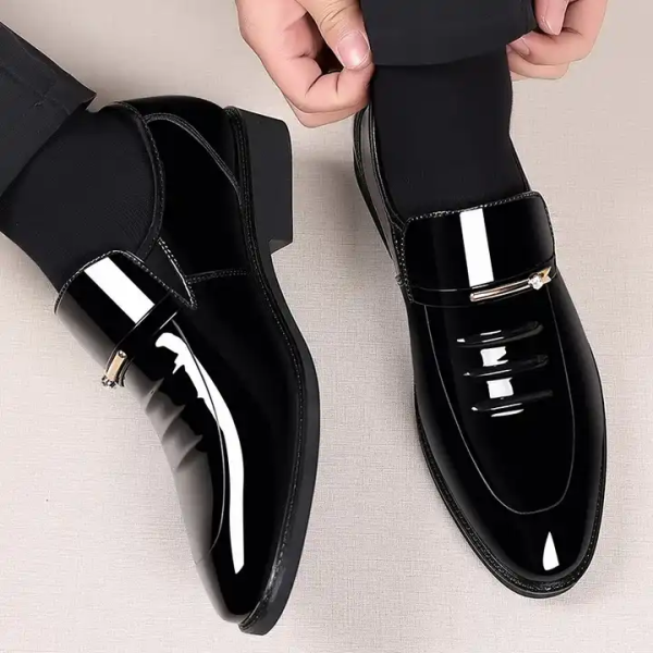 New Fashionable High Quality Pointed Foot Set Low Cut Formal Dress PU Men Shoes