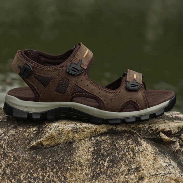 Fashionable Breathable Outdoor Design Genuine Leather